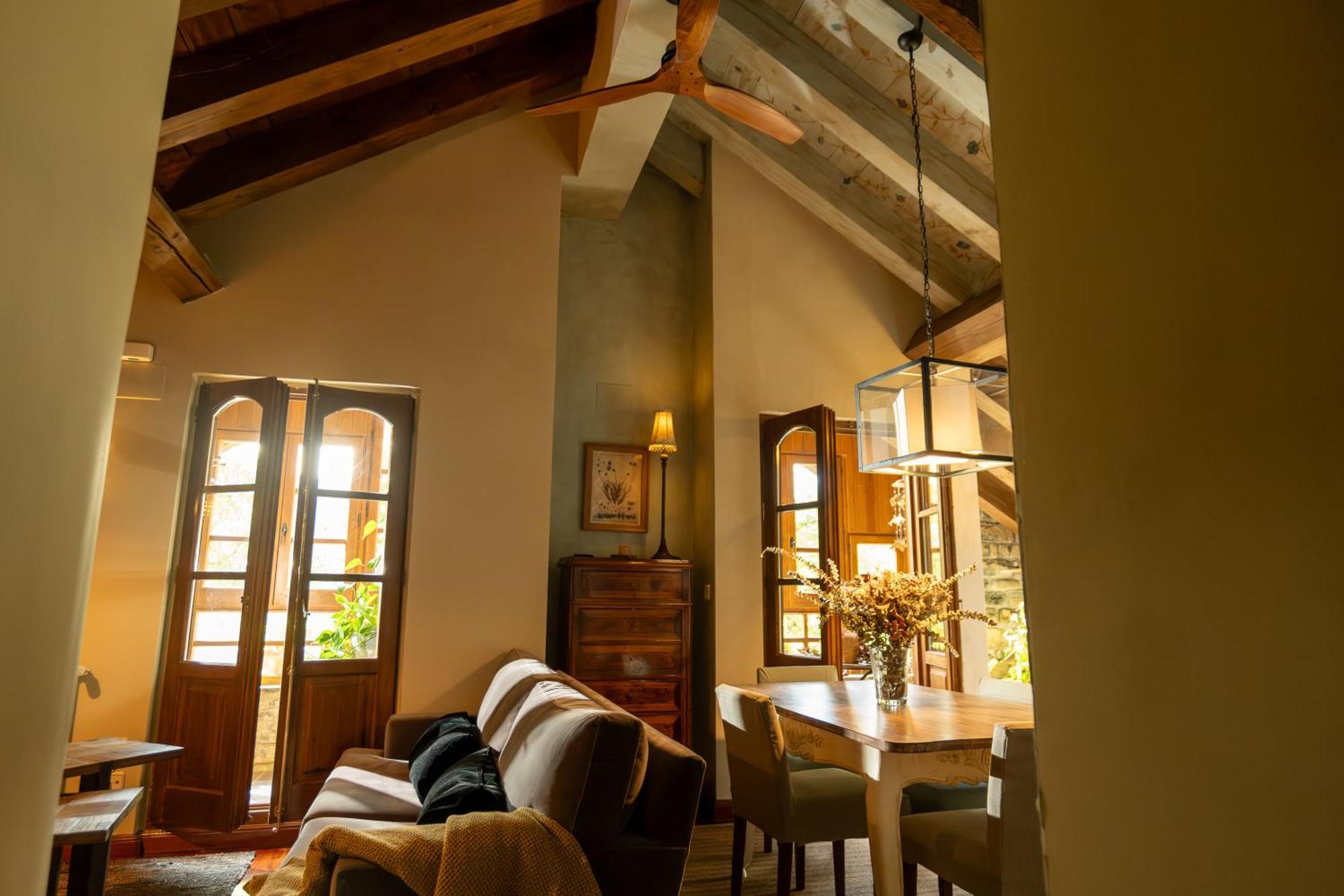Casa Maria Berna Villa Sarvise
